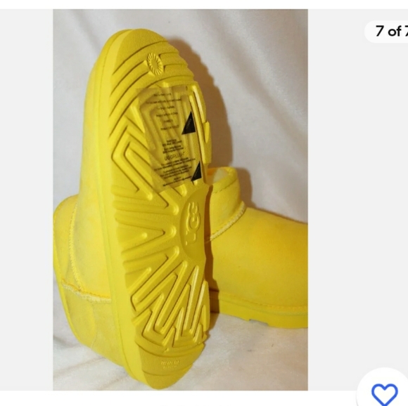 NIB UGG CLASSIC ULTRA MINI BOOTS SZ 5M ๐ซ CANARY ๐๐๐ - Picture 5 of 12
